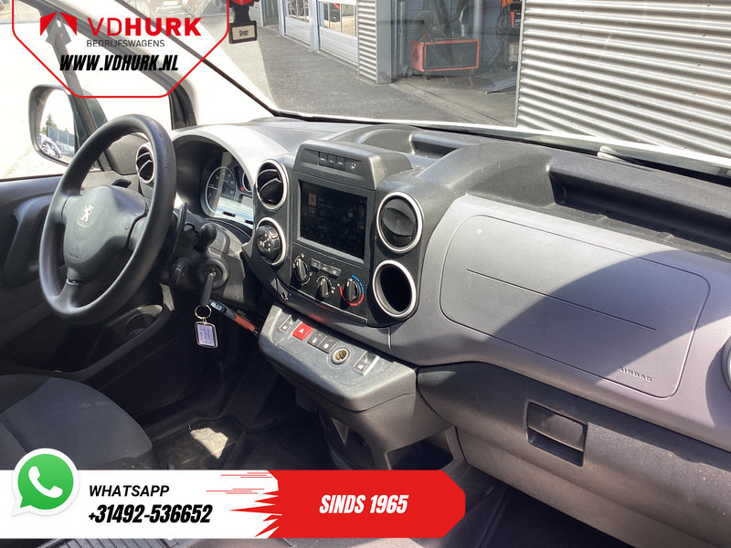 Peugeot Partner 1.6 HDI 120 pk Aut. EXPORT ONLY EUR6/ Camera/ Cruise/ Airco/ Trekhaak - Furgoneta pequeña: foto 3 Peugeot Partner 1.6 HDI 120 pk Aut. EXPORT ONLY EUR6/ Camera/ Cruise/ Airco/ Trekhaak - Furgoneta pequeña: foto 3