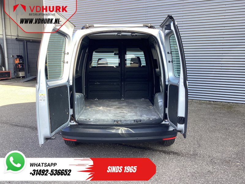 Volkswagen Caddy 2.0 TDI 100 pk EXPORT ONLY Rijdt Goed/ Cruise/ PDC/ Airco - Furgoneta pequeña: foto 5 Volkswagen Caddy 2.0 TDI 100 pk EXPORT ONLY Rijdt Goed/ Cruise/ PDC/ Airco - Furgoneta pequeña: foto 5