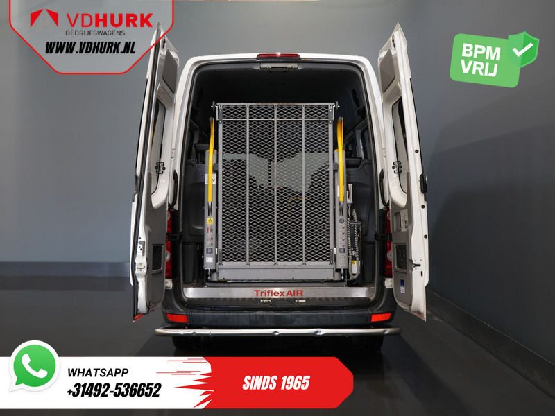 Volkswagen Crafter 35 2.0 TDI L2H2 EXPORT Combi/ 9 Persoons/ Kombi/ 9P/ Sidebar/ Rearbar/ Cruise/ Airco/ Rolstoellift - Minibús, Furgoneta de pasajeros: foto 5 Volkswagen Crafter 35 2.0 TDI L2H2 EXPORT Combi/ 9 Persoons/ Kombi/ 9P/ Sidebar/ Rearbar/ Cruise/ Airco/ Rolstoellift - Minibús, Furgoneta de pasajeros: foto 5