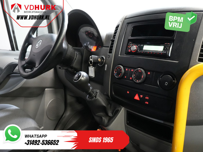 Volkswagen Crafter 35 2.0 TDI L3H2 EXPORT ONLY! €9.559 incl BTW/BPM Rolstoellift/ 9 Pers/ 9P/ Sidebars/ Rearbar/ Airco - Minibús, Furgoneta de pasajeros: foto 3 Volkswagen Crafter 35 2.0 TDI L3H2 EXPORT ONLY! €9.559 incl BTW/BPM Rolstoellift/ 9 Pers/ 9P/ Sidebars/ Rearbar/ Airco - Minibús, Furgoneta de pasajeros: foto 3