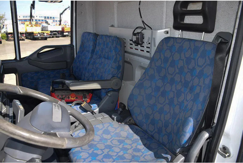 Camión grúa Iveco EuroCargo 180 E24 PK 10000: foto 13