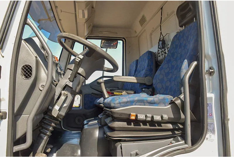 Camión grúa Iveco EuroCargo 180 E24 PK 10000: foto 11