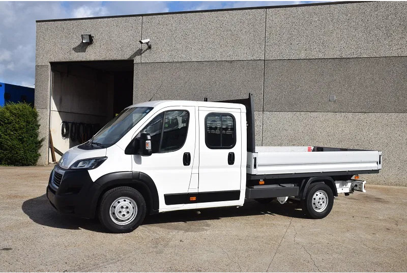 Peugeot Boxer BOXER 2.0 L -130 pk -L4 - Furgoneta caja abierta, Furgoneta combi: foto 4 Peugeot Boxer BOXER 2.0 L -130 pk -L4 - Furgoneta caja abierta, Furgoneta combi: foto 4