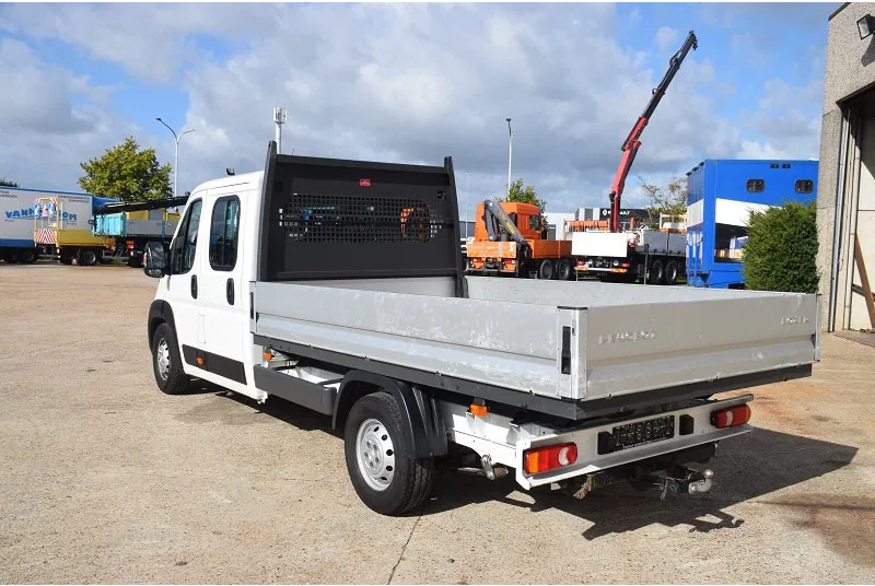 Peugeot Boxer BOXER 2.0 L -130 pk -L4 - Furgoneta caja abierta, Furgoneta combi: foto 5 Peugeot Boxer BOXER 2.0 L -130 pk -L4 - Furgoneta caja abierta, Furgoneta combi: foto 5