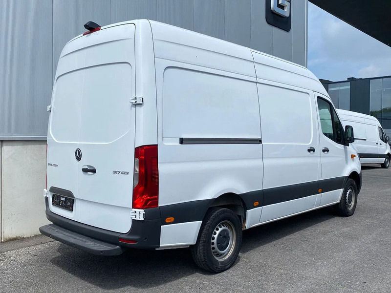 Mercedes-Benz Sprinter 317 L2H2*NEW Carrier xarios 350 -18°C*achteruitrijcamera*navigatie*zetelverwarming*360° camera - Furgoneta frigorifica: foto 2 Mercedes-Benz Sprinter 317 L2H2*NEW Carrier xarios 350 -18°C*achteruitrijcamera*navigatie*zetelverwarming*360° camera - Furgoneta frigorifica: foto 2