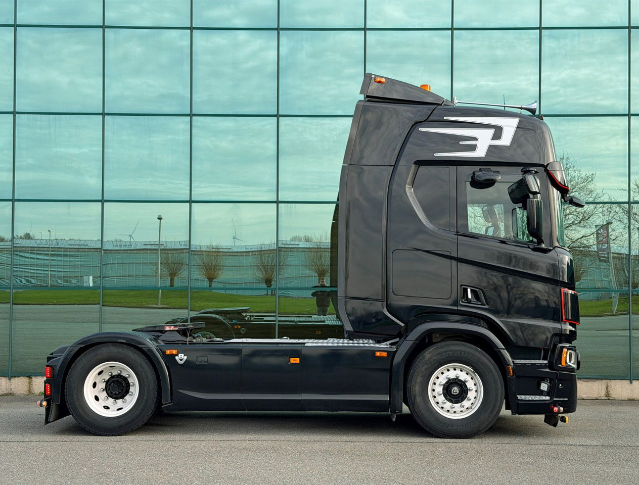 Scania R580 V8 NGS King Full AIR Full Optons PTO Retarder TOP Condition Belgium Truck - Cabeza tractora: foto 5 Scania R580 V8 NGS King Full AIR Full Optons PTO Retarder TOP Condition Belgium Truck - Cabeza tractora: foto 5