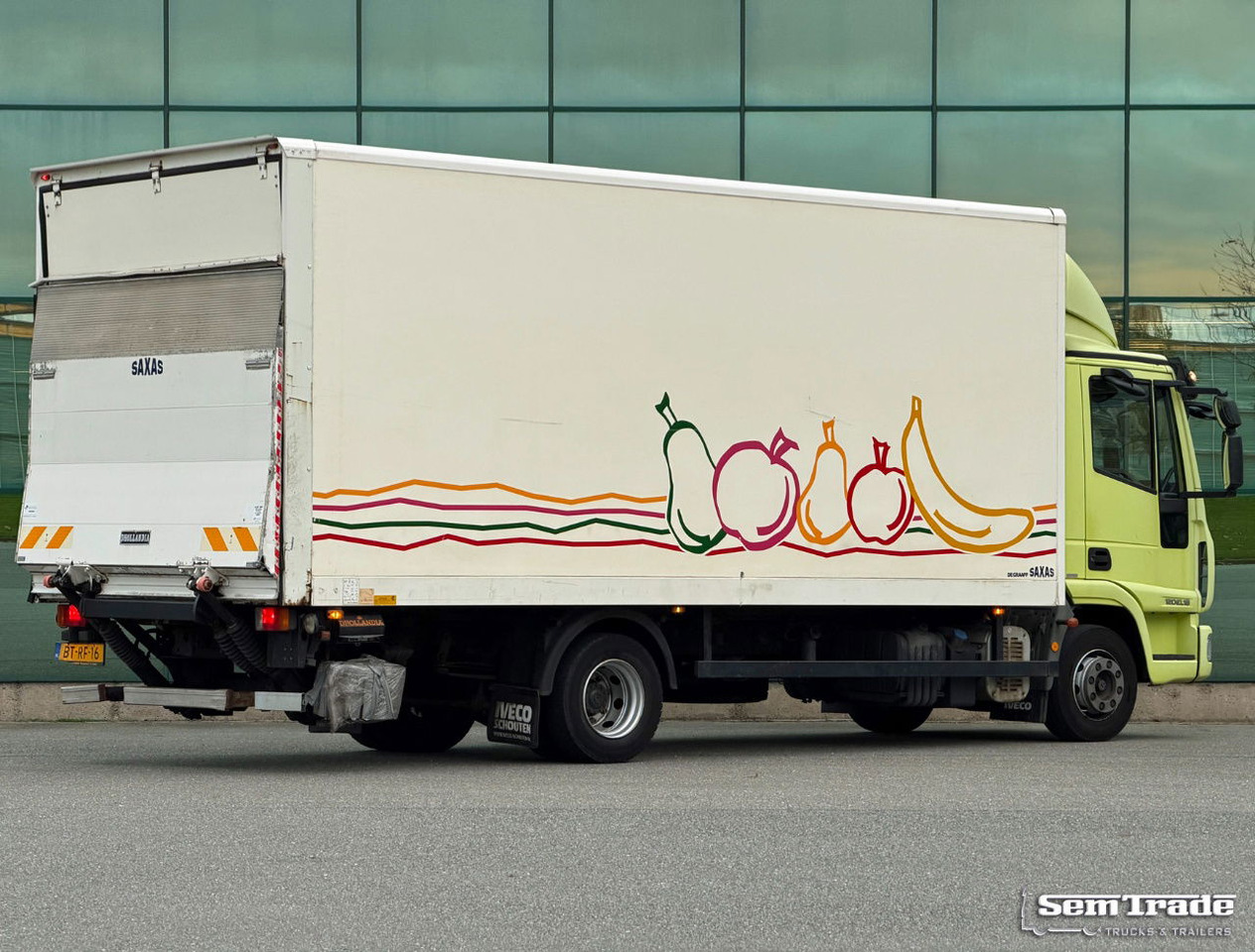 Iveco EuroCargo 120 EL18 Euro 5 Only 105.100 KM Saxas BOX 595x250x238 Inside - Camión caja cerrada: foto 4 Iveco EuroCargo 120 EL18 Euro 5 Only 105.100 KM Saxas BOX 595x250x238 Inside - Camión caja cerrada: foto 4