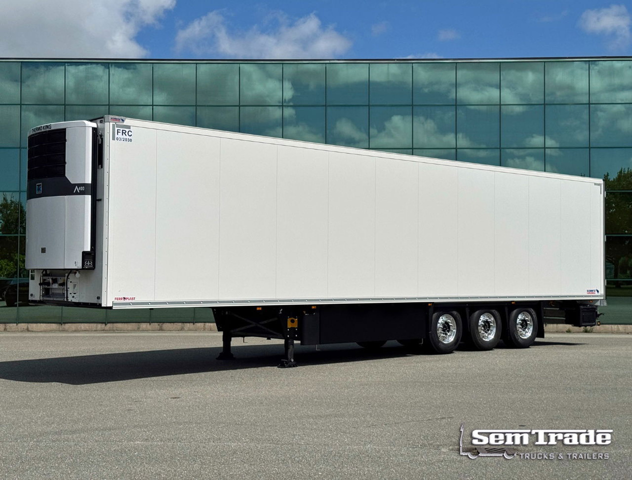 Schmitz Cargobull SCBS3B Thermo King Avancer A-400 270 High NEW AND Unused 2x Lift Axles Flower Wide - Semirremolque frigorífico: foto 1 Schmitz Cargobull SCBS3B Thermo King Avancer A-400 270 High NEW AND Unused 2x Lift Axles Flower Wide - Semirremolque frigorífico: foto 1