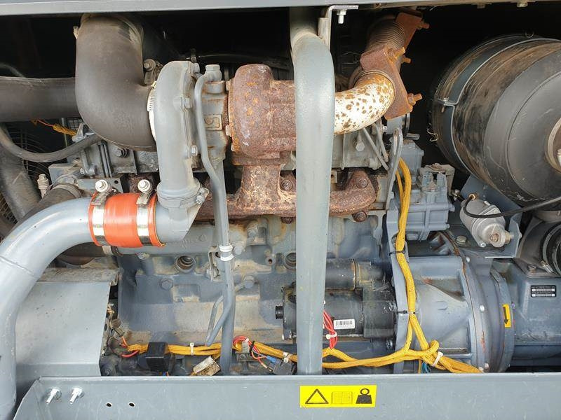 Compresor de aire Atlas-Copco XAHS 186 DD - N: foto 10 Compresor de aire Atlas-Copco XAHS 186 DD - N: foto 10