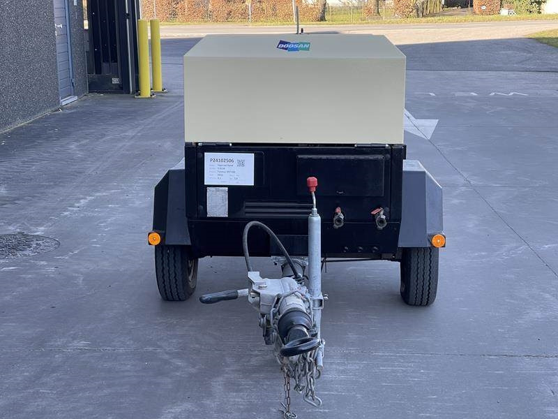 Doosan 7 / 41 - N - Compresor de aire: foto 2 Doosan 7 / 41 - N - Compresor de aire: foto 2