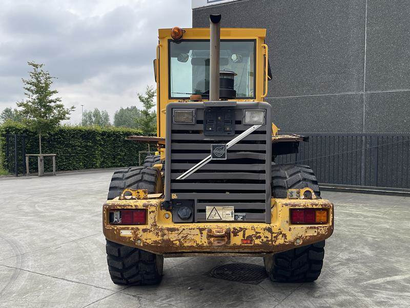 Volvo L 70 C - Cargadora de ruedas: foto 4 Volvo L 70 C - Cargadora de ruedas: foto 4