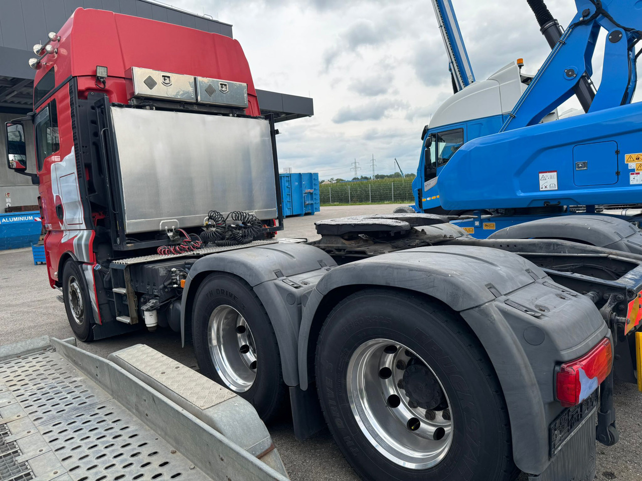 MAN TGX 26.2560 6x4 / 2015 - Cabeza tractora: foto 3 MAN TGX 26.2560 6x4 / 2015 - Cabeza tractora: foto 3