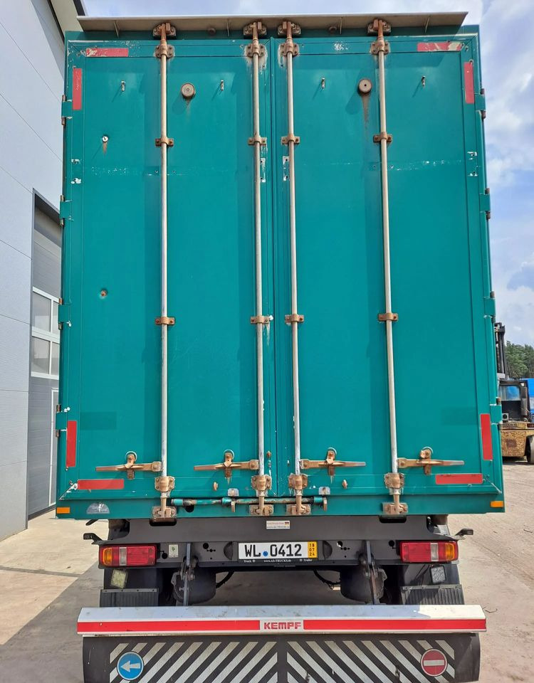 Kempf Wywrot do przewozu zrebek i drzewa przyczepa - Remolque volquete: foto 5 Kempf Wywrot do przewozu zrebek i drzewa przyczepa - Remolque volquete: foto 5