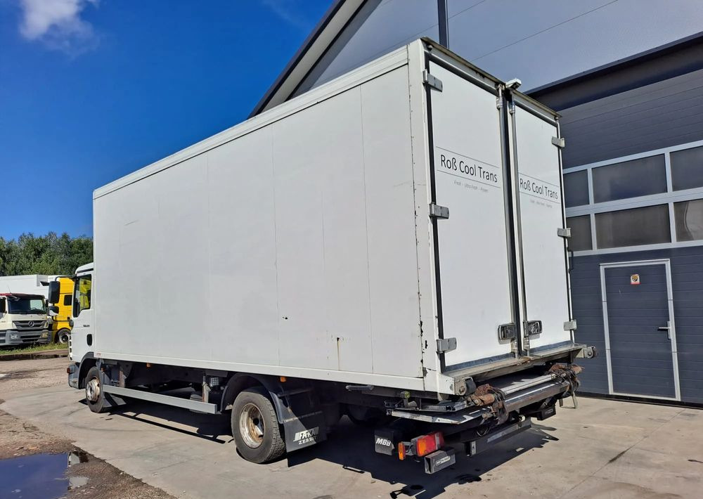 Camión frigorífico MAN TGL 12.220 Chłodnia agregat WKD-II SR: foto 10