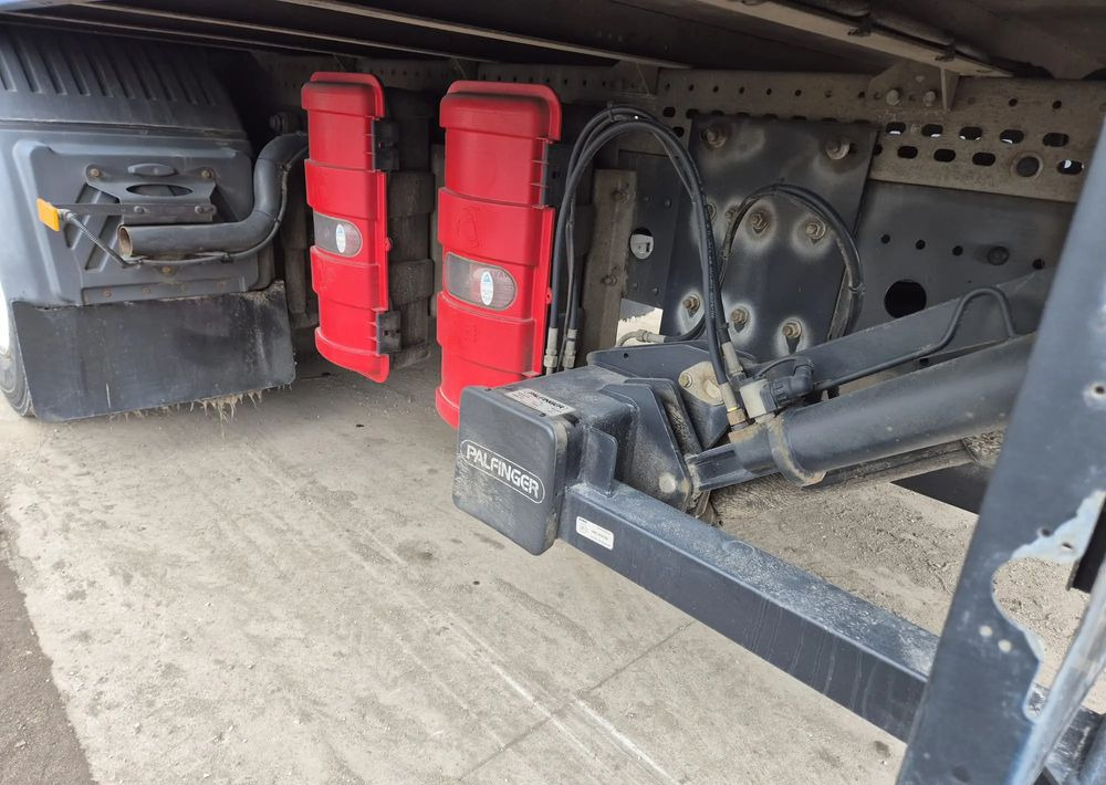 Camión caja cerrada Mercedes-Benz Atego 1330 Euro 6: foto 18