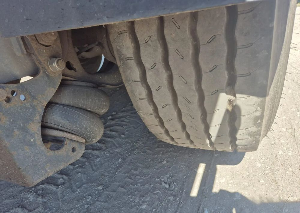 Semirremolque piso movil Stas Naczepa STAS ruchoma podłoga 92m: foto 15 Semirremolque piso movil Stas Naczepa STAS ruchoma podłoga 92m: foto 15