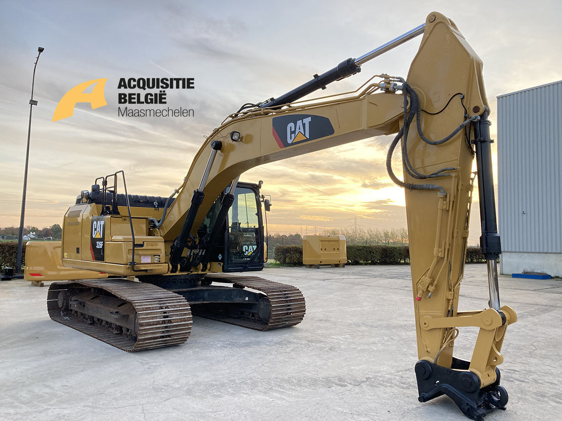 CATERPILLAR 326FL - Excavadora de cadenas: foto 4 CATERPILLAR 326FL - Excavadora de cadenas: foto 4