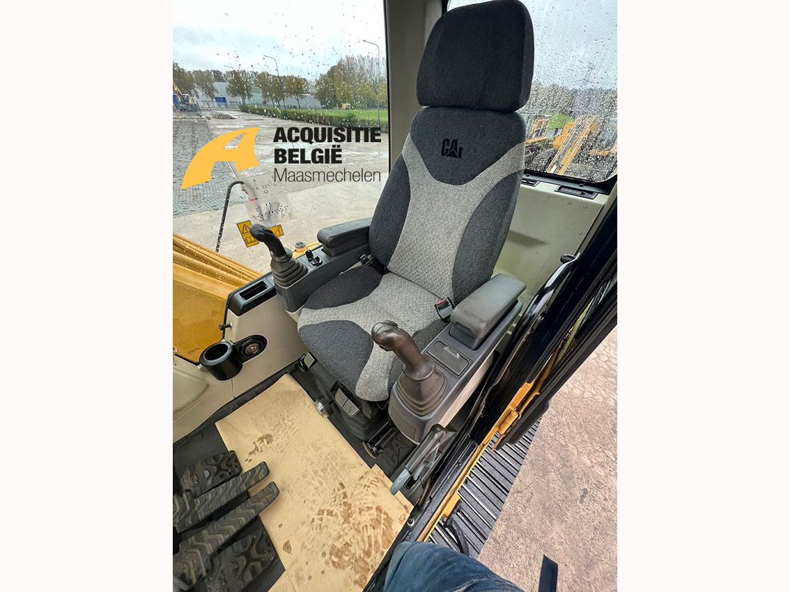 Manipulador de materiales CATERPILLAR 330CL MH: foto 8