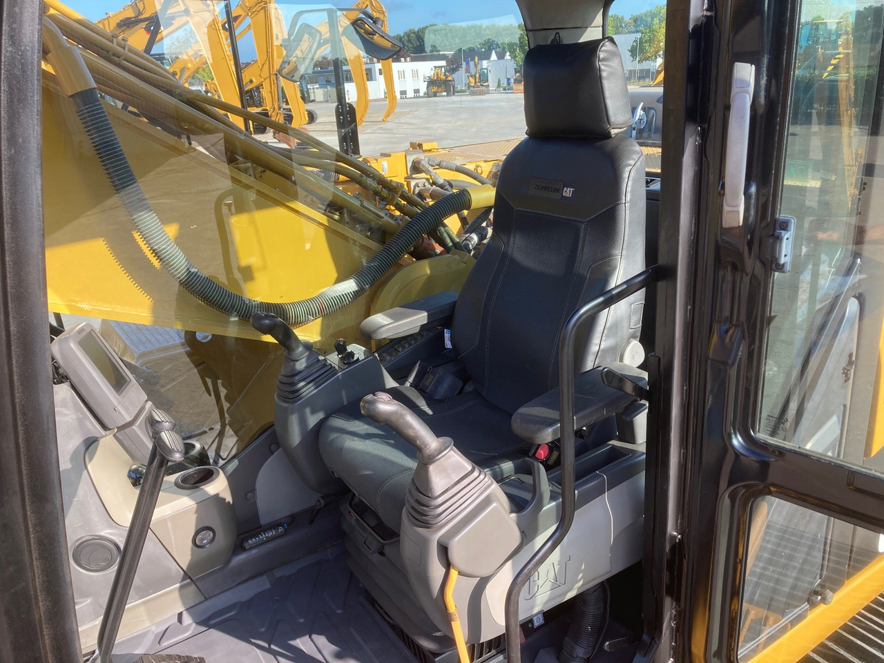 Excavadora de cadenas CATERPILLAR 336D Long Reach: foto 17 Excavadora de cadenas CATERPILLAR 336D Long Reach: foto 17