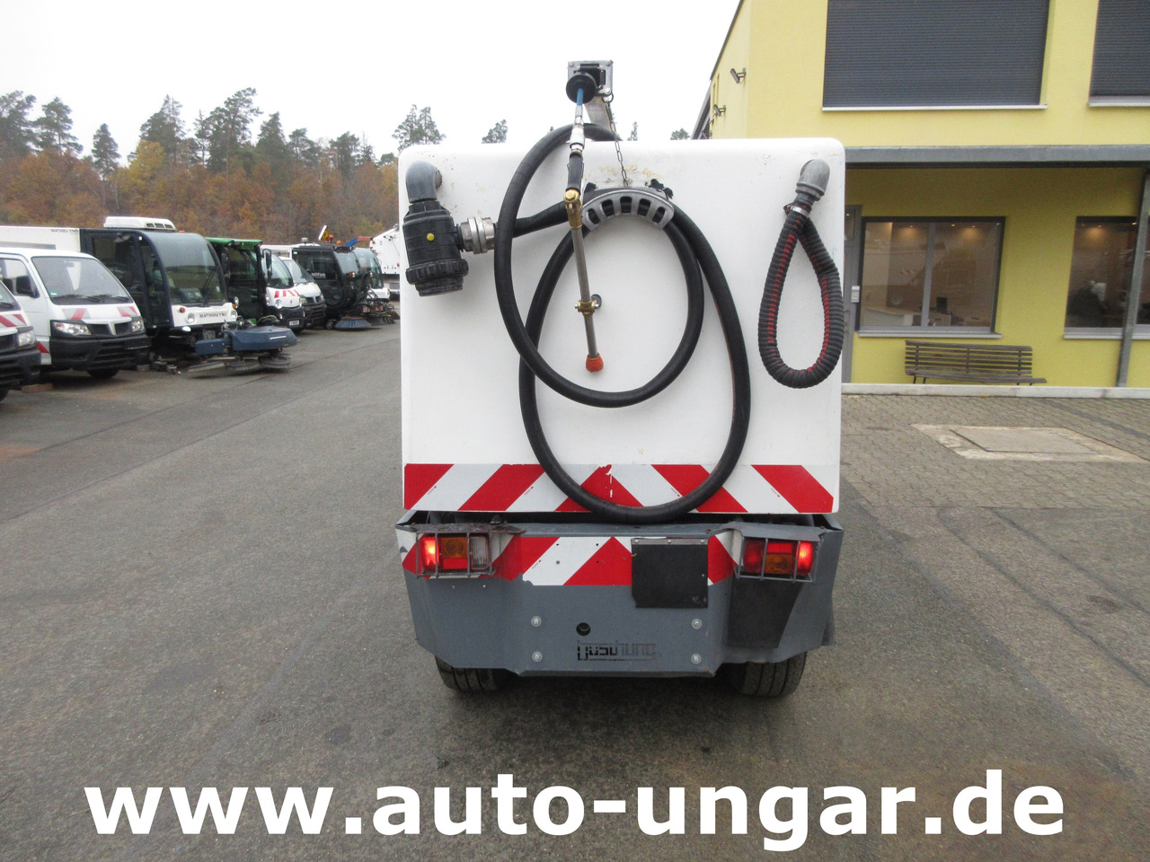 BOSCHUNG L3 Laveuse Kärcher Baujahr 2015 mit Hochdruckreiniger am Heck - Maquinaria de limpieza: foto 5 BOSCHUNG L3 Laveuse Kärcher Baujahr 2015 mit Hochdruckreiniger am Heck - Maquinaria de limpieza: foto 5
