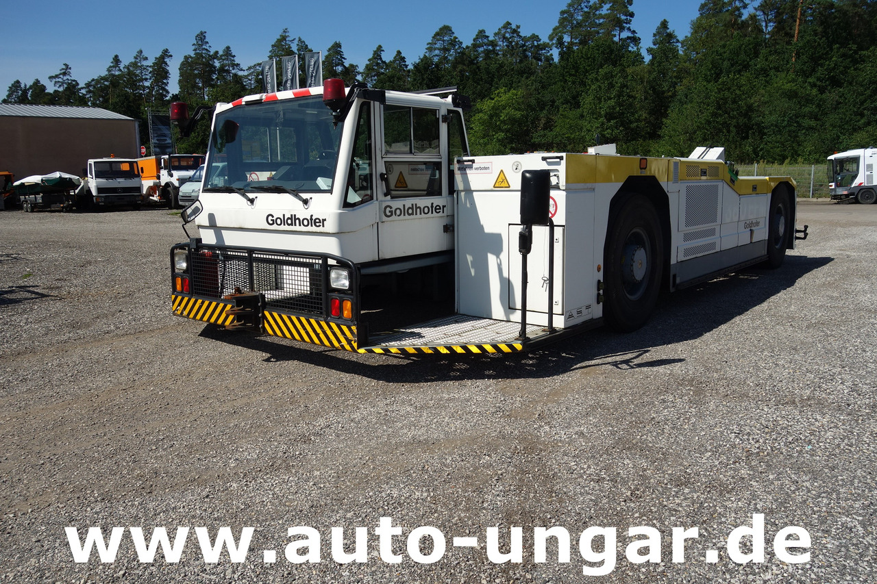 GOLDHOFER AST-1 A500 Baujahr 1999 Push-Back towbarless Pushback Liebherr used GSE - Remolcador de aviones: foto 3 GOLDHOFER AST-1 A500 Baujahr 1999 Push-Back towbarless Pushback Liebherr used GSE - Remolcador de aviones: foto 3