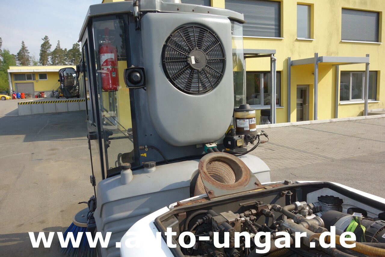 Barredora vial Hako CityMaster CM 1250 Baujahr 2014 Kehrmaschine 4x4: foto 24