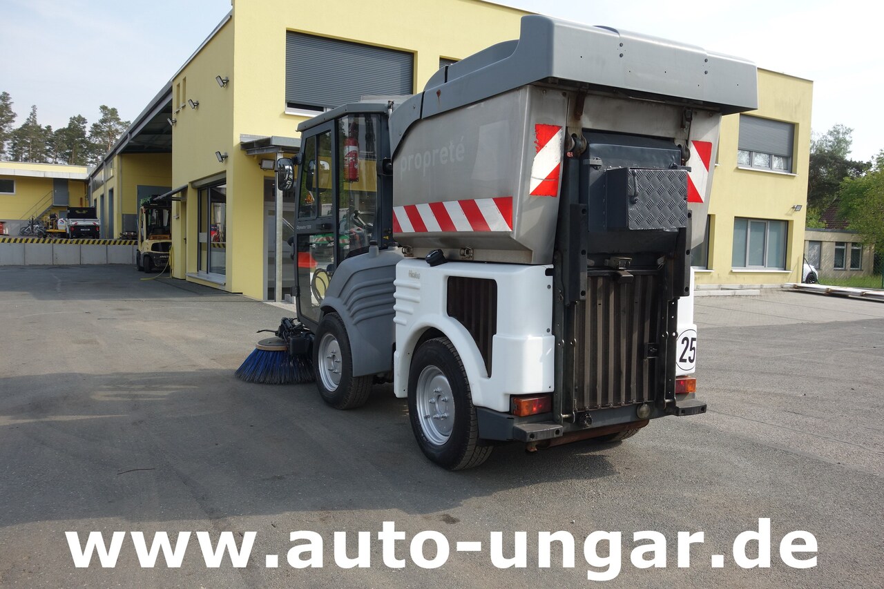 Barredora vial Hako CityMaster CM 1250 Baujahr 2014 Kehrmaschine 4x4: foto 6