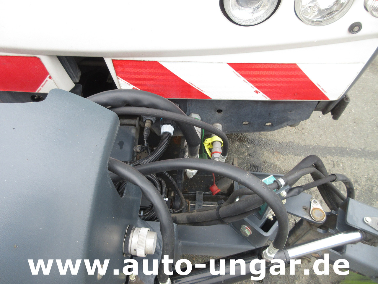 Hako Citymaster CM 2000 Kehrmaschine 4-Rad-Lenkung VW Diesel Motor - Barredora vial: foto 4 Hako Citymaster CM 2000 Kehrmaschine 4-Rad-Lenkung VW Diesel Motor - Barredora vial: foto 4