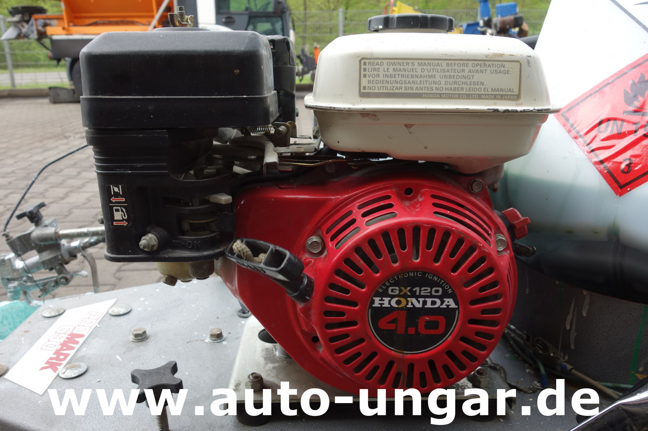 Titan Promark 690 Graco LineLazer Airless Roadmarking Machine Markiermaschine - Construcción de carreteras: foto 3 Titan Promark 690 Graco LineLazer Airless Roadmarking Machine Markiermaschine - Construcción de carreteras: foto 3