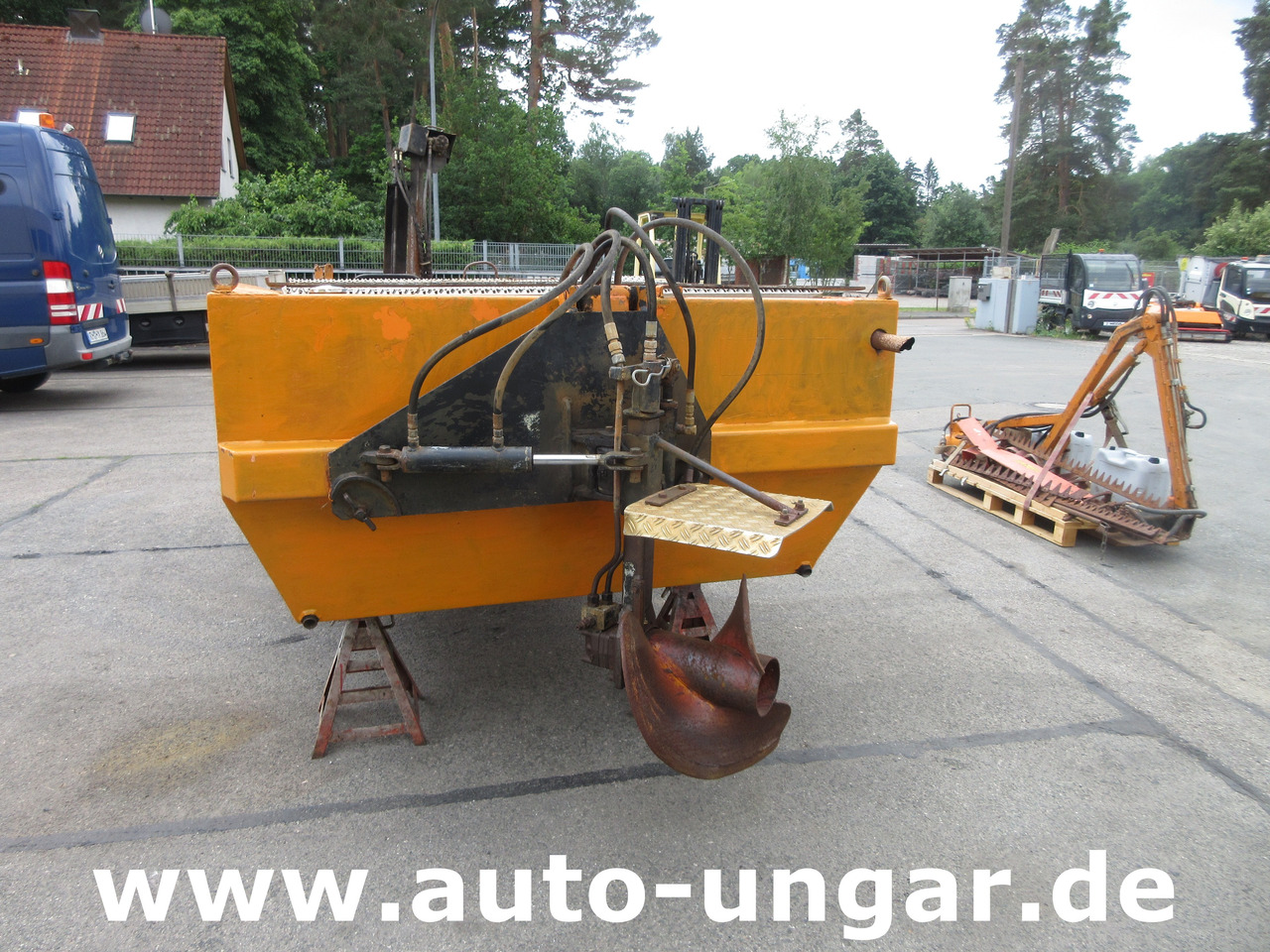 Gödde Mähboot O 420 T-Mähbalken + Seitenmäher Aquatic Weed Harvester - Vehículo municipal: foto 3 Gödde Mähboot O 420 T-Mähbalken + Seitenmäher Aquatic Weed Harvester - Vehículo municipal: foto 3