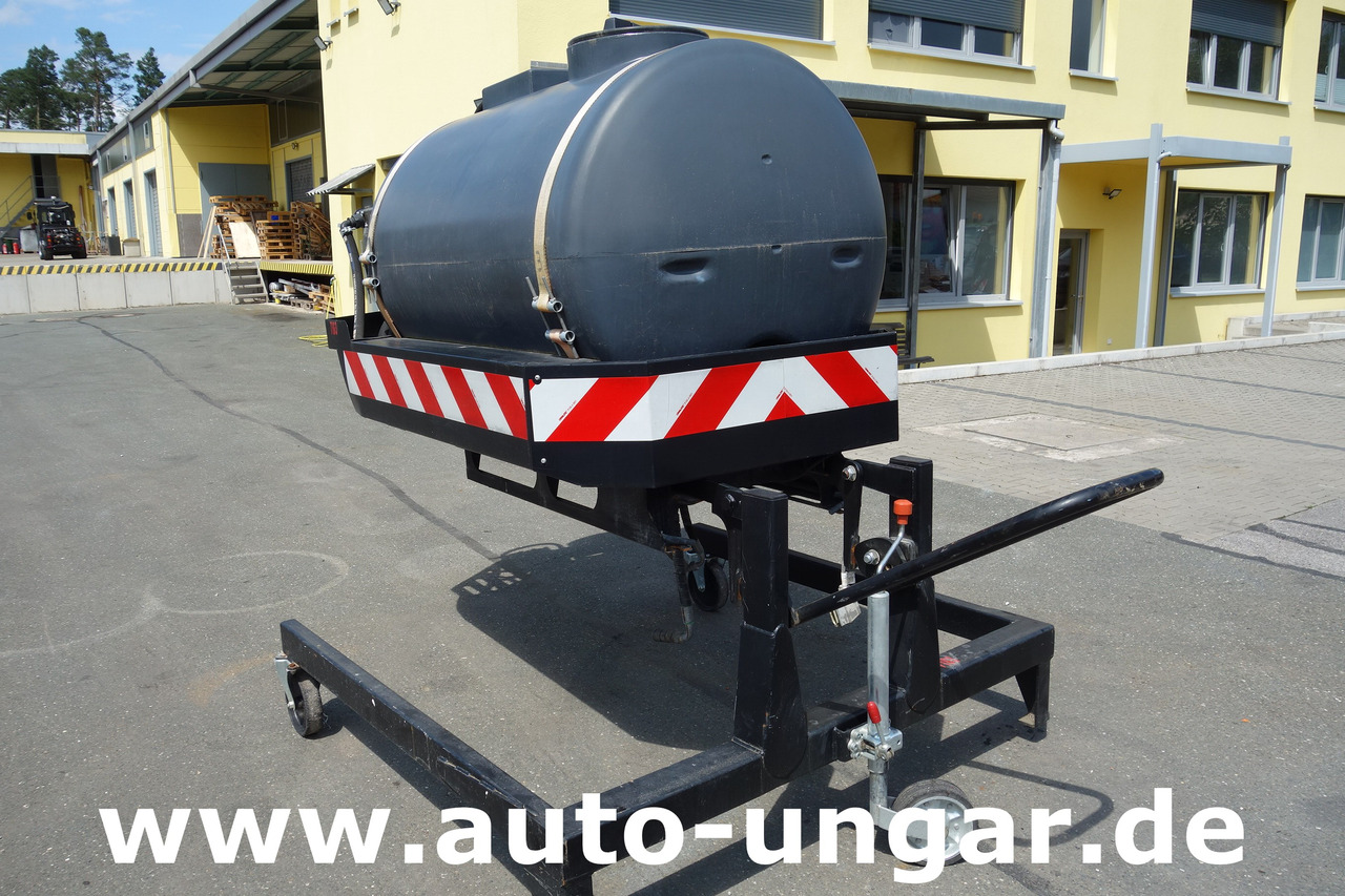 NILFISK CR3500 Wasserfass mit Pumpe + Schlauchhaspel Schmidt Multigo Schwemmaufbau - Vehículo municipal: foto 5 NILFISK CR3500 Wasserfass mit Pumpe + Schlauchhaspel Schmidt Multigo Schwemmaufbau - Vehículo municipal: foto 5