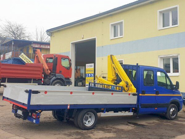 Iveco 50C18 Daily 3.D 16V +Effer - Furgoneta caja abierta, Furgoneta combi: foto 4 Iveco 50C18 Daily 3.D 16V +Effer - Furgoneta caja abierta, Furgoneta combi: foto 4