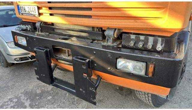 Praga 4x4 komunal NTS 265 + sypač - Camión volquete: foto 3 Praga 4x4 komunal NTS 265 + sypač - Camión volquete: foto 3