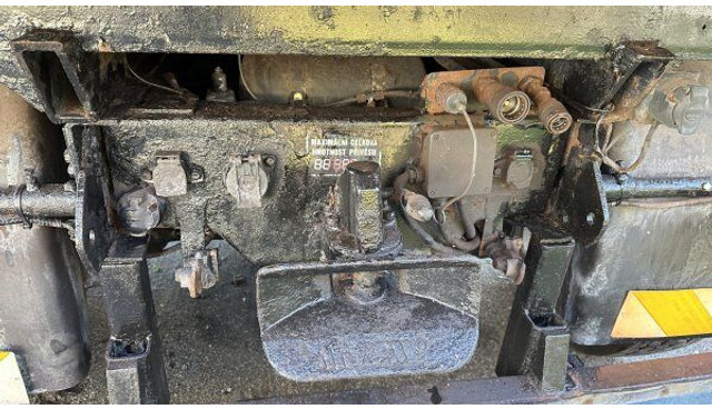 Praga 4x4 komunal NTS 265 + sypač - Camión volquete: foto 4 Praga 4x4 komunal NTS 265 + sypač - Camión volquete: foto 4