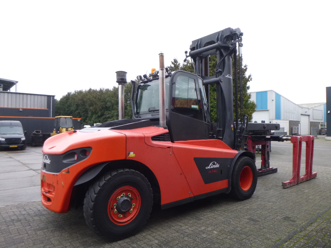 Carretilla elevadora diésel LINDE H140/1200-02: foto 6 Carretilla elevadora diésel LINDE H140/1200-02: foto 6