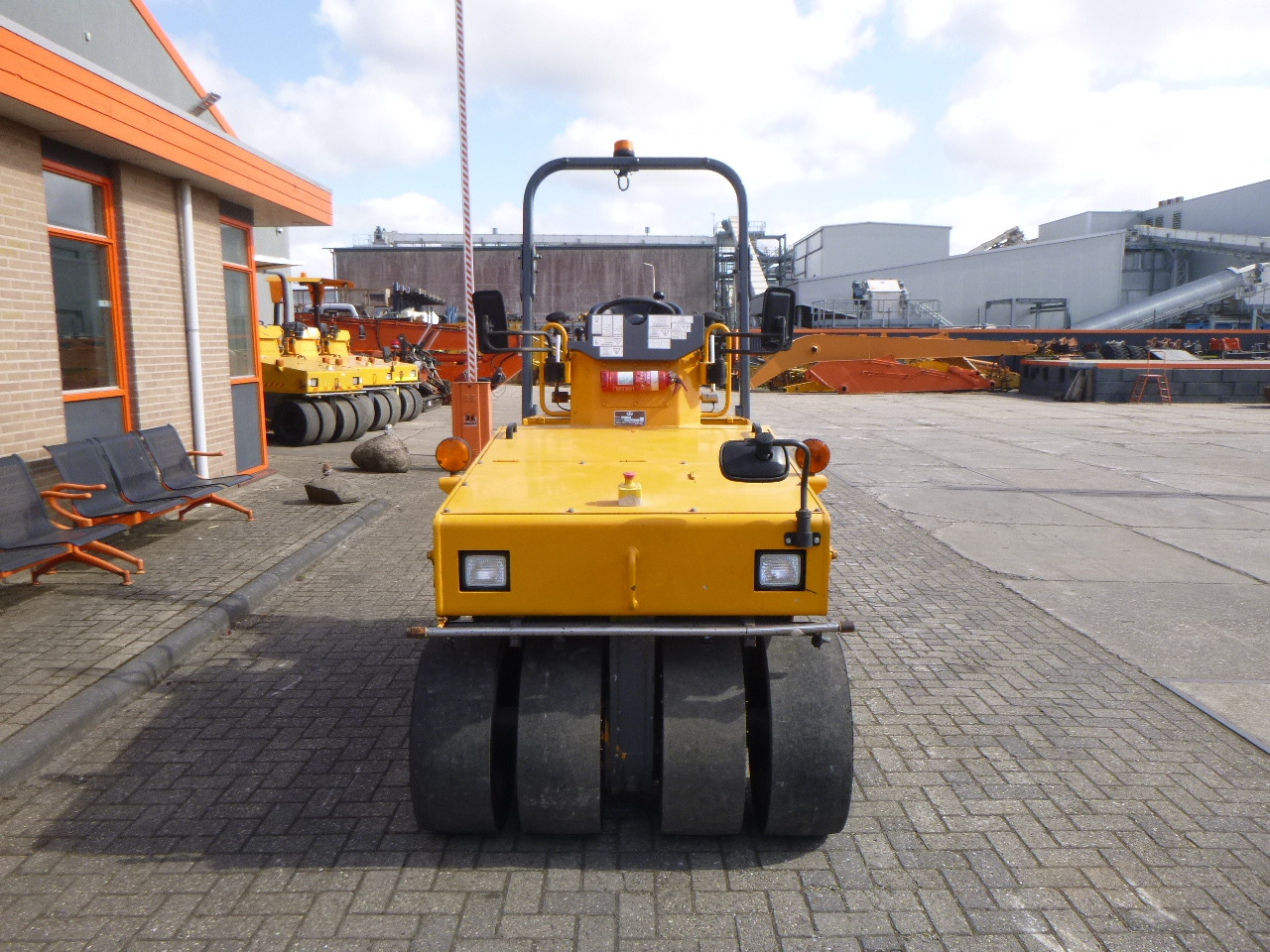 Rodillo de neumáticos SAKAI TS160-2: foto 6