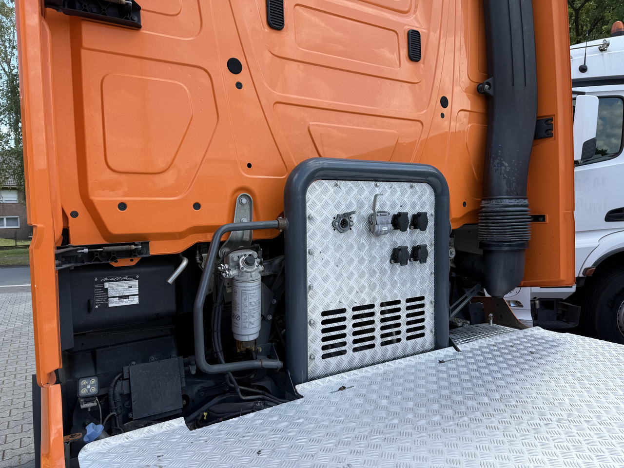 Mercedes-Benz Actros MP5 2663 6X4 Super Ausstattung - Cabeza tractora: foto 3 Mercedes-Benz Actros MP5 2663 6X4 Super Ausstattung - Cabeza tractora: foto 3