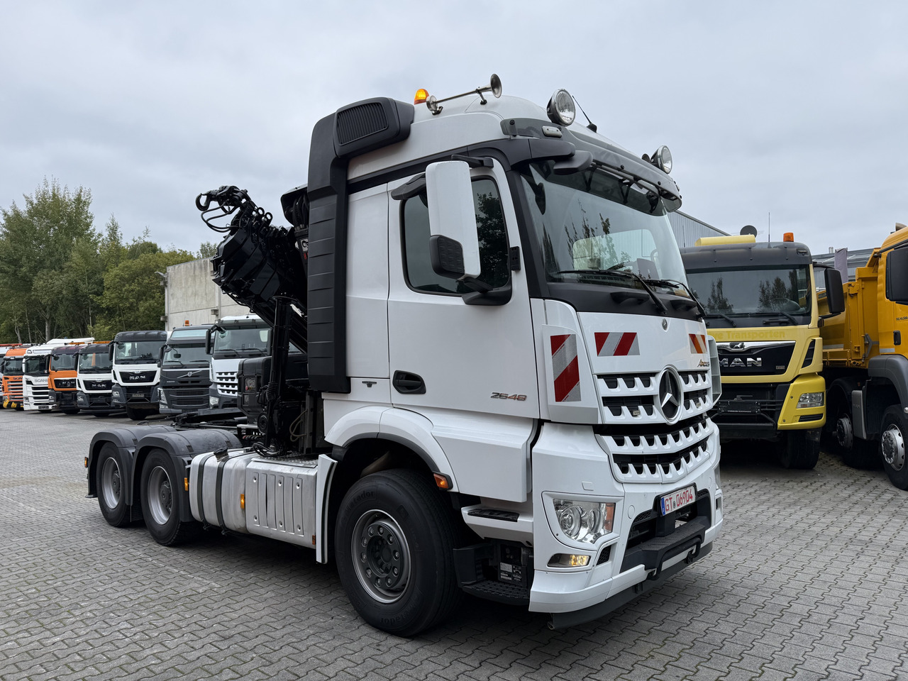 Cabeza tractora Mercedes-Benz Arocs 2648 LS 6X4 Kran Hiab X-HiPro 302: foto 11
