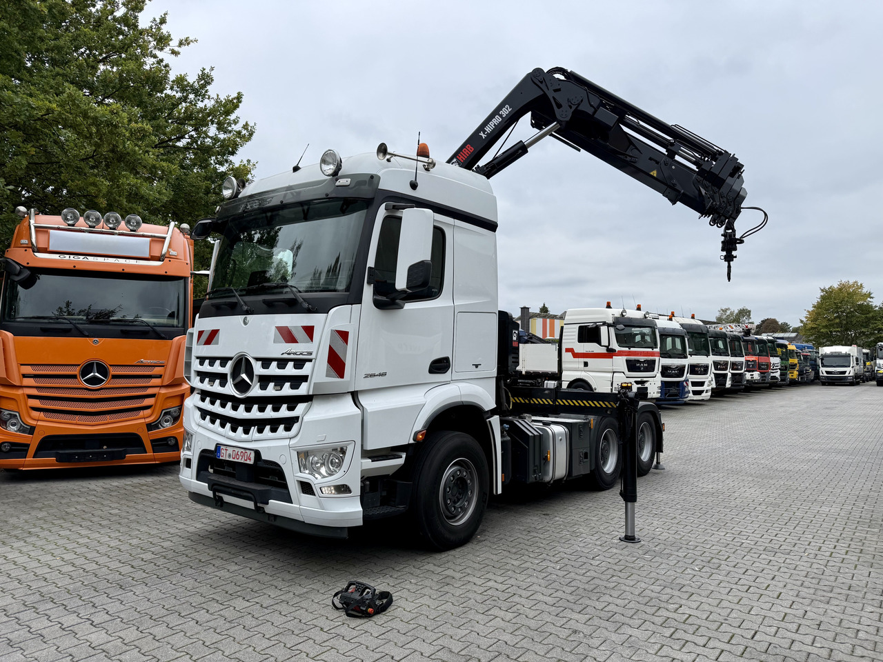Cabeza tractora Mercedes-Benz Arocs 2648 LS 6X4 Kran Hiab X-HiPro 302: foto 8