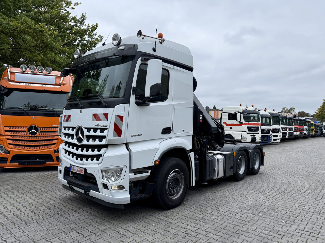 Cabeza tractora Mercedes-Benz Arocs 2648 LS 6X4 Kran Hiab X-HiPro 302: foto 9