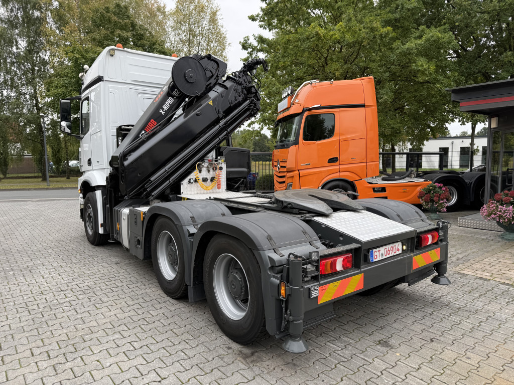Cabeza tractora Mercedes-Benz Arocs 2648 LS 6X4 Kran Hiab X-HiPro 302: foto 14