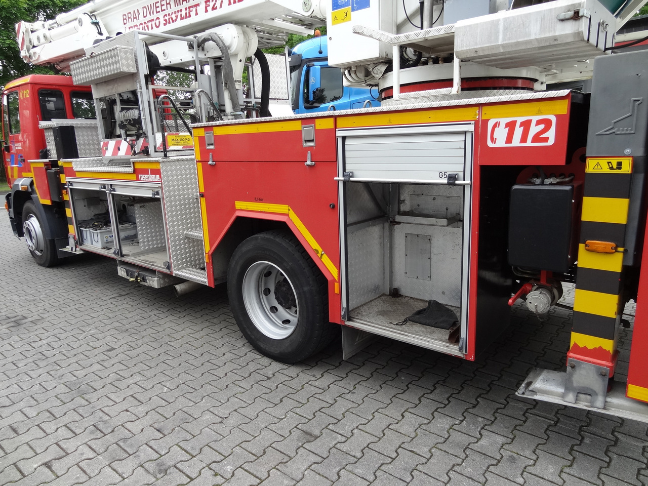 MAN L2000 18.284 Feuerwehr Bronto Skylift 27 Meter - Camión con plataforma elevadora: foto 4 MAN L2000 18.284 Feuerwehr Bronto Skylift 27 Meter - Camión con plataforma elevadora: foto 4