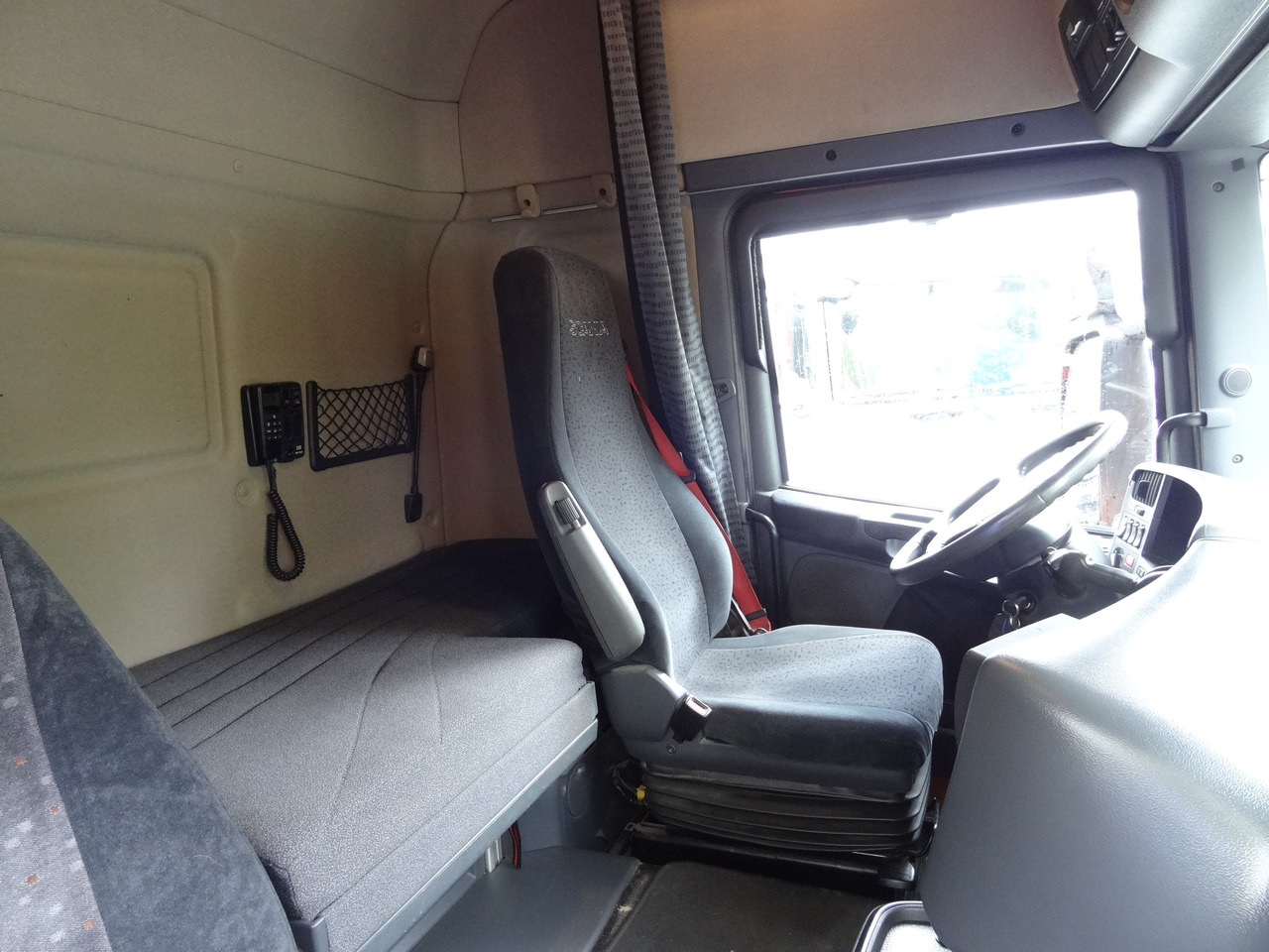 Scania R480 6X2*4 Kran Atlas 240 bis 20 Meter - Camión caja abierta, Camión grúa: foto 4 Scania R480 6X2*4 Kran Atlas 240 bis 20 Meter - Camión caja abierta, Camión grúa: foto 4