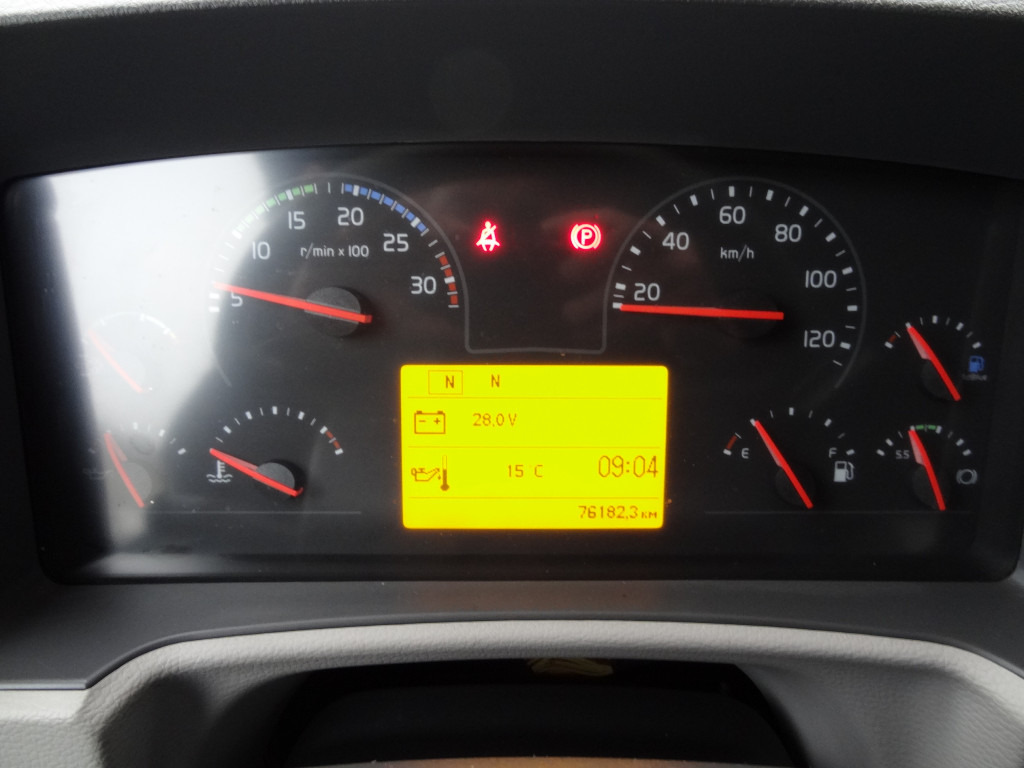 Volvo FL 280.18 mit Kran HMF 910 K3 - Camión caja abierta, Camión grúa: foto 4 Volvo FL 280.18 mit Kran HMF 910 K3 - Camión caja abierta, Camión grúa: foto 4