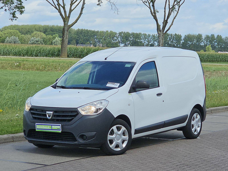Dacia Dokker 1.5 DCI 55KW - Furgoneta caja cerrada: foto 2 Dacia Dokker 1.5 DCI 55KW - Furgoneta caja cerrada: foto 2