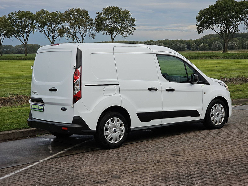 Ford Transit Connect L1 Navi 3 Zits! - Furgoneta caja cerrada: foto 3 Ford Transit Connect L1 Navi 3 Zits! - Furgoneta caja cerrada: foto 3