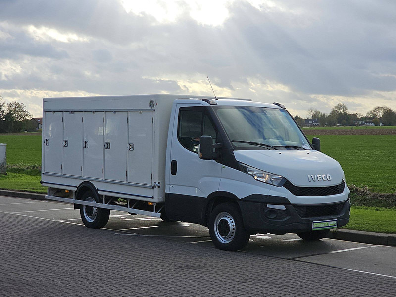 Iveco Daily 35 S 11 MANUAL 10 DOORS - Furgoneta frigorifica: foto 5 Iveco Daily 35 S 11 MANUAL 10 DOORS - Furgoneta frigorifica: foto 5