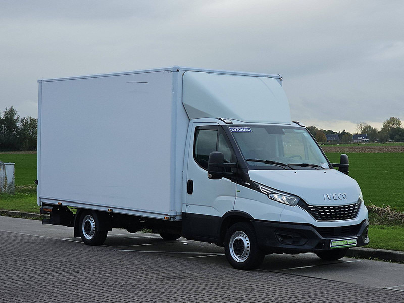Iveco Daily 35S18 3.0ltr ac aut. EUR6 - Furgoneta caja cerrada: foto 5 Iveco Daily 35S18 3.0ltr ac aut. EUR6 - Furgoneta caja cerrada: foto 5