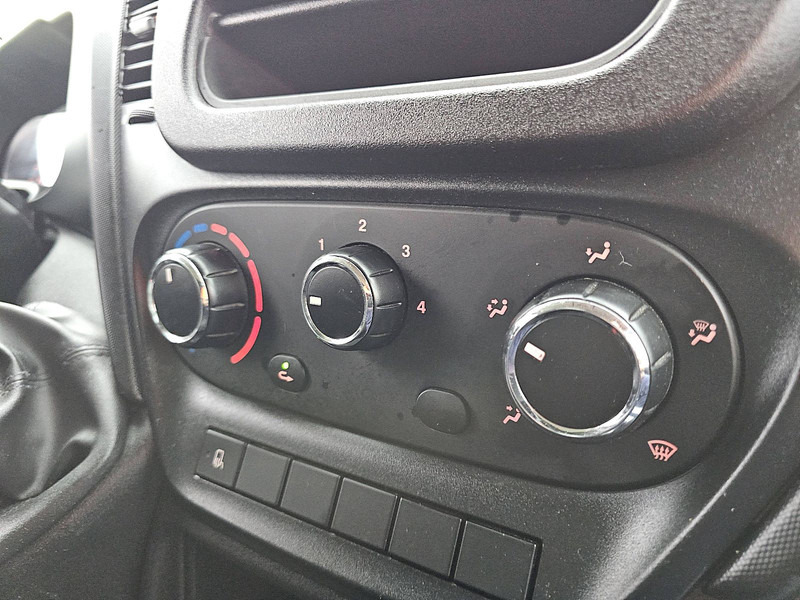 Furgoneta caja cerrada Iveco Daily 40C15 3.0 ltr: foto 11 Furgoneta caja cerrada Iveco Daily 40C15 3.0 ltr: foto 11