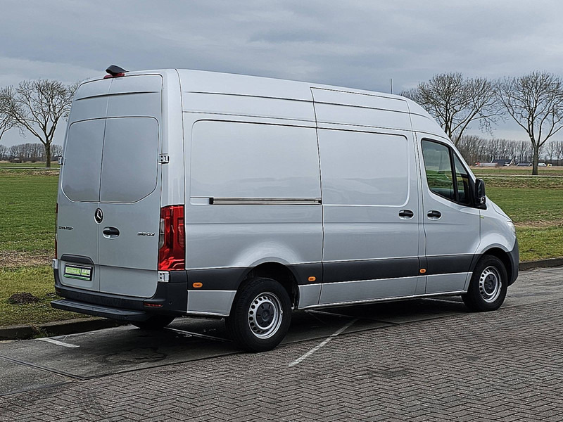 Mercedes-Benz Sprinter 316 L2H2 Automaat Navi ! - Furgón: foto 3 Mercedes-Benz Sprinter 316 L2H2 Automaat Navi ! - Furgón: foto 3